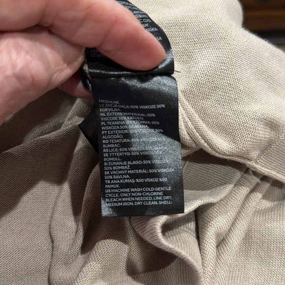 H&M Muscle Fit Polo Tan 1/4 Zip Shirt Short Sleeve Collar Men’s Size Large - Picture 13 of 13